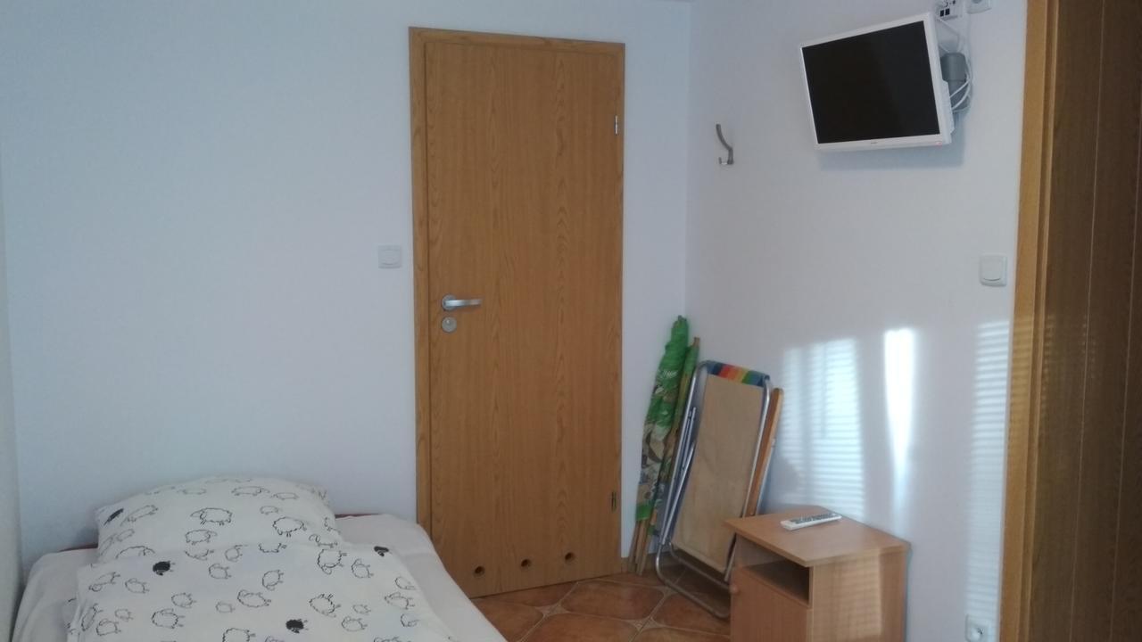 Pokoje Goscinne Jaskolcze Gniazdo Dziwnowek Bagian luar foto